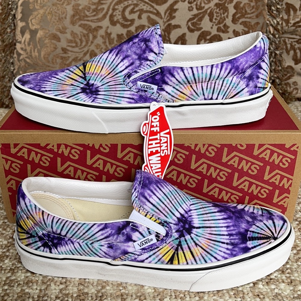 Vans Men’s Classic Slip-On New Age Purple Tie Dye Sneakers - Picture 2 of 16